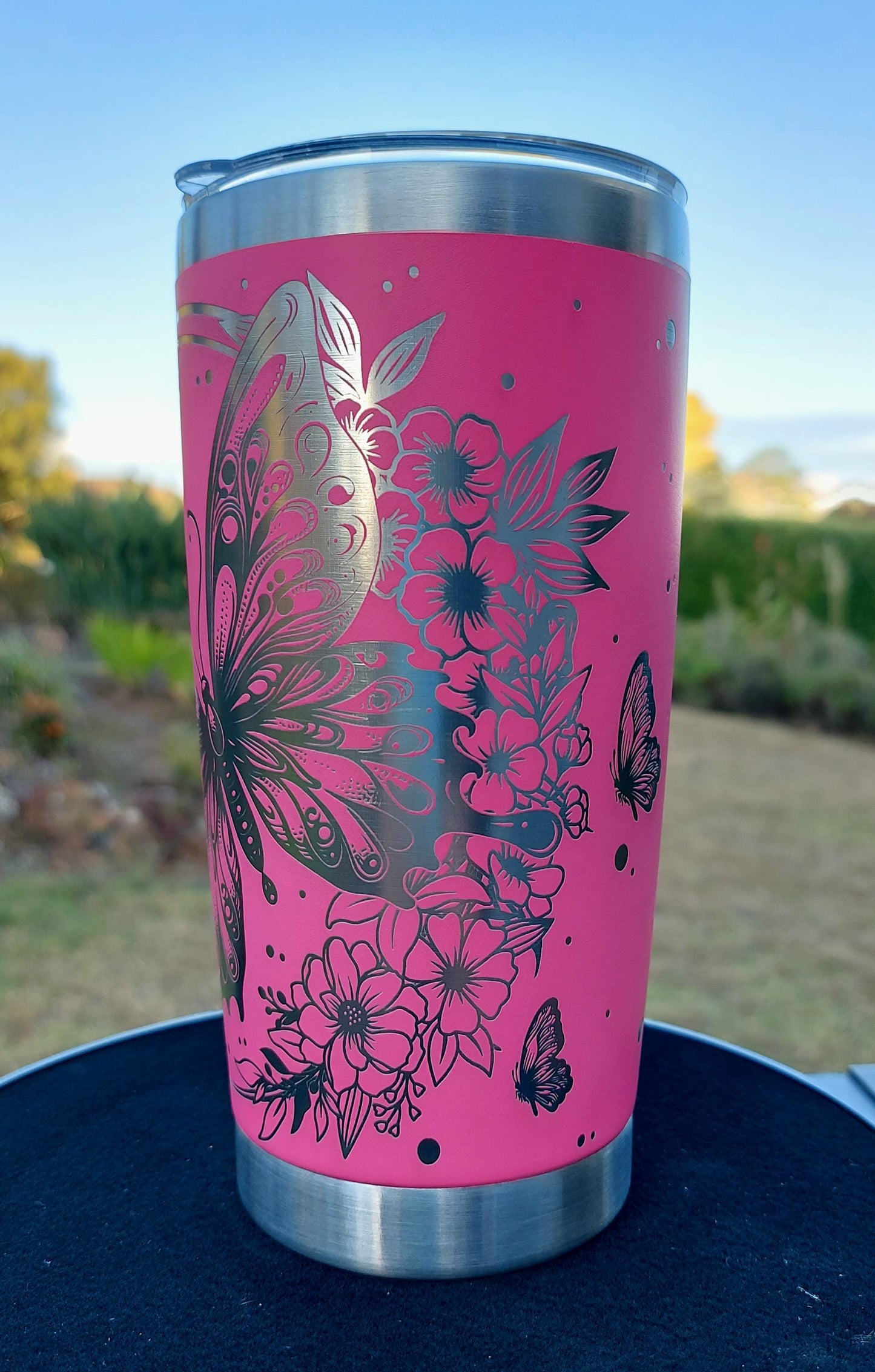 Unique Laser Engraved Travel Cup Floral Butterfly Mug Pink Tumbler 20oz 600ml Insulated Tumbler Laser Engraved Stainless Steel Mum Gifts