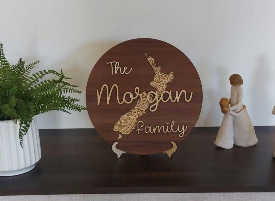 Family Whanua Fantail Sign Personalised Layered Wooden Wall Hanging Rustic Gift Mothers Day Birthday Christmas Maori Personalized Home Decor